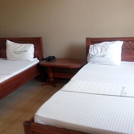 Mara Courtyard Lodge Dar es Salaam Exterior foto