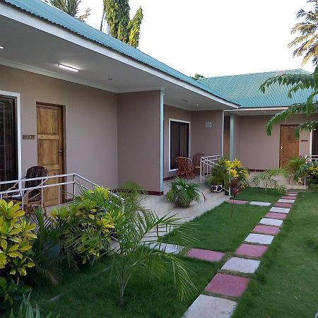 Mara Courtyard Lodge Dar es Salaam Quarto foto