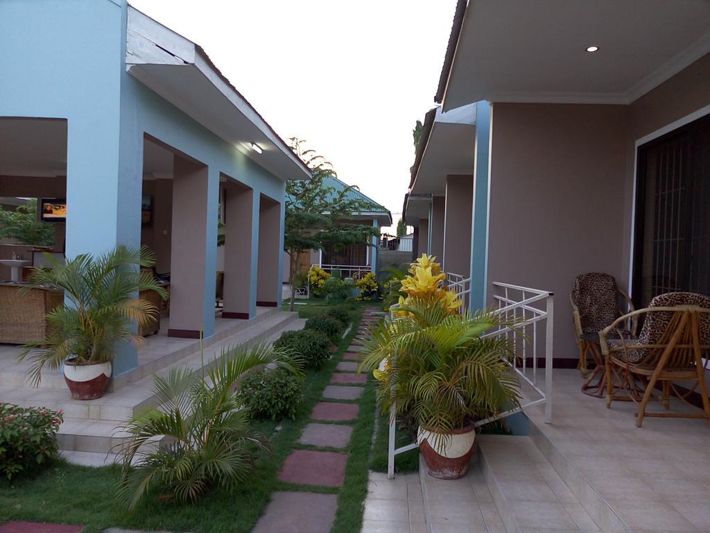 Mara Courtyard Lodge Dar es Salaam Exterior foto