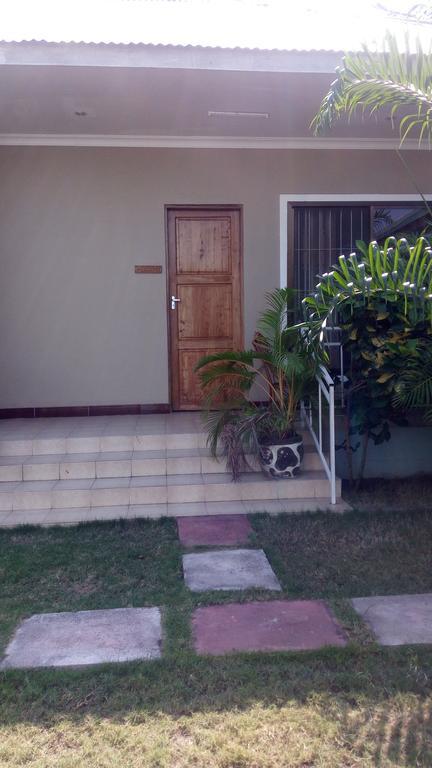Mara Courtyard Lodge Dar es Salaam Exterior foto